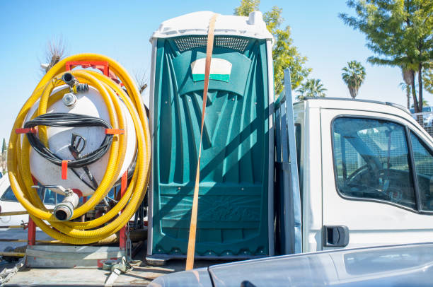 Best Portable toilet rental cost  in Cloverdale, CA