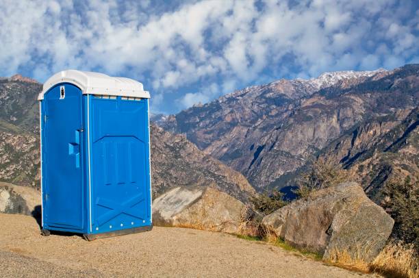 Portable bathroom rental in Cloverdale, CA